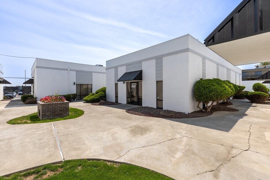 More Photos Of 320 N Johnson St, Kennewick Office For Lease
