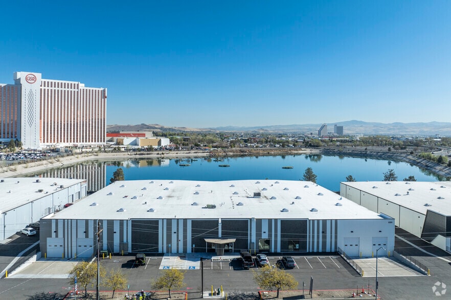 More Photos Of 2609-2615 Mill St, Reno Warehouse For Lease