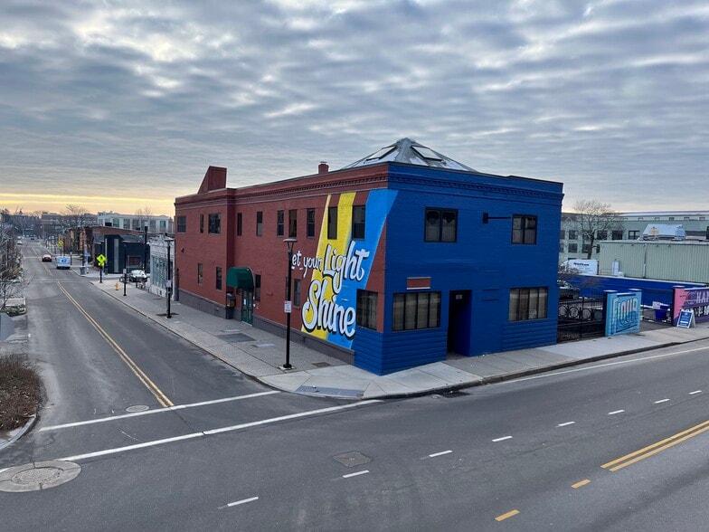 Primary Photo Of 84 Scio St, Rochester Storefront Retail Office For Lease