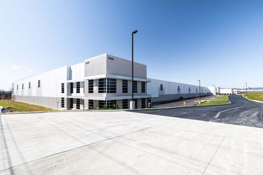 More Photos Of 2345 Newlins Mill Rd, Palmer Township Manufacturing For Lease
