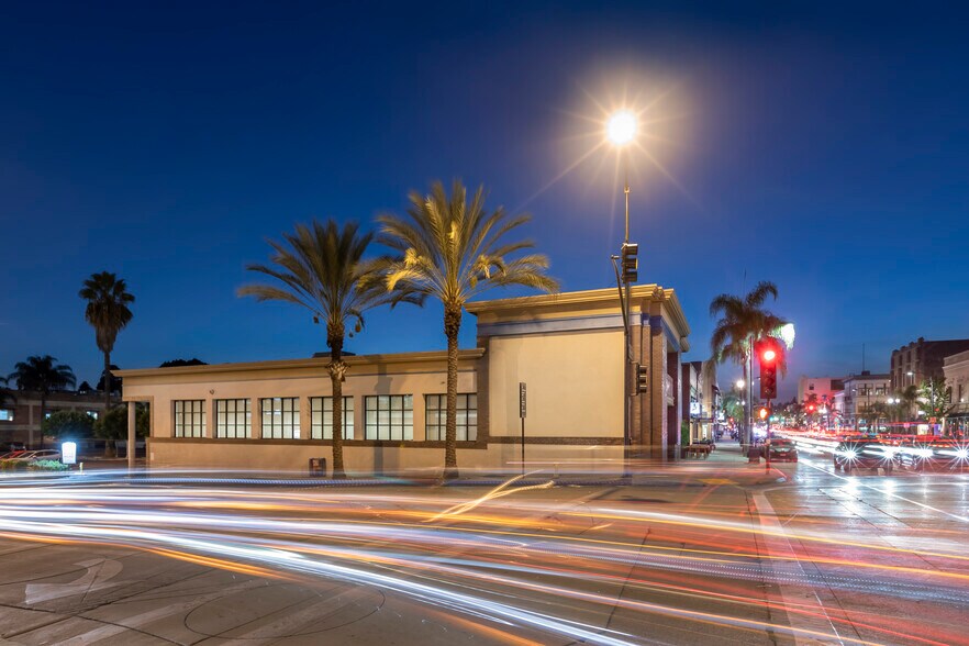 More Photos Of 130-132 E Colorado Blvd, Pasadena Storefront Retail Office For Lease