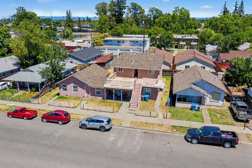 More Photos Of 1315 E St, Marysville Apartments For Sale