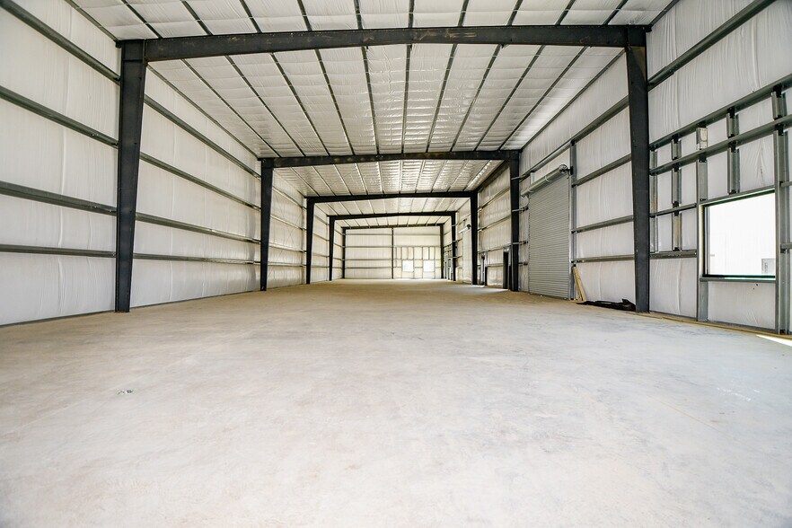 More Photos Of 5713 13th St, Katy Unknown For Lease