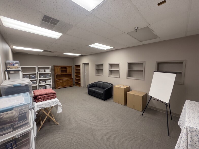 More Photos Of 10110 Palafox Hwy N, Pensacola Warehouse For Sale