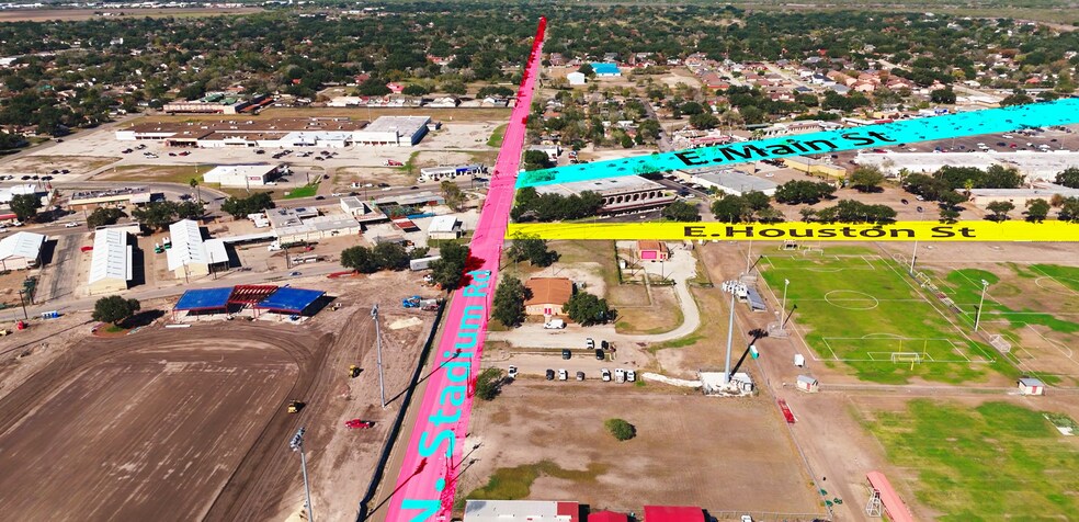 More Photos Of 150 Stadium Dr, Alice Land For Lease
