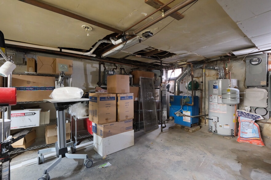 More Photos Of 304 Bloomfield Ave, Verona Medical For Lease
