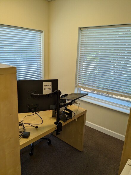 More Photos Of 252 Latitude Ln, Clover Medical For Sale