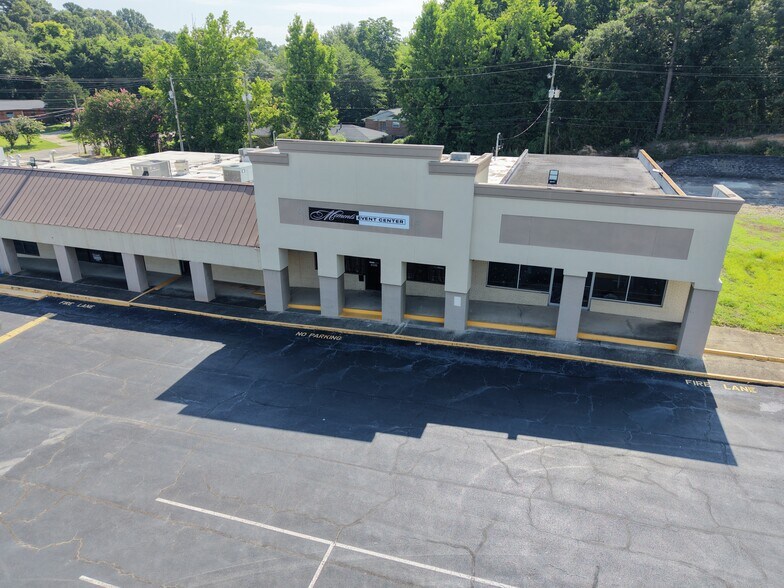 More Photos Of 2337-2375 1st St NE, Center Point Unknown For Lease