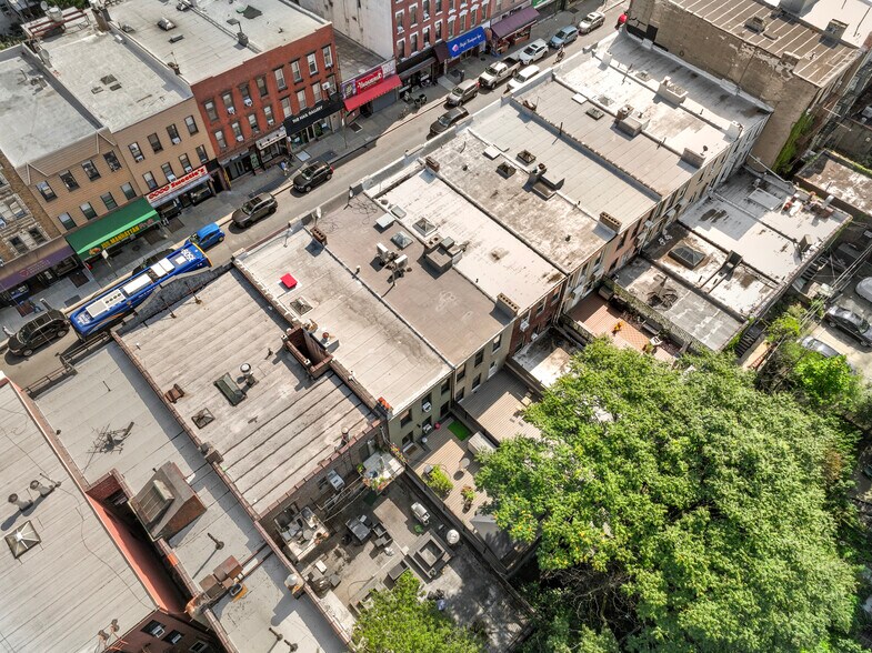 More Photos Of 673 Manhattan Ave, Brooklyn Storefront Retail Residential For Sale