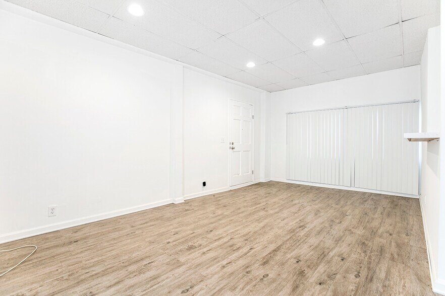 More Photos Of 1138 N Parish Pl, Burbank Apartments For Sale