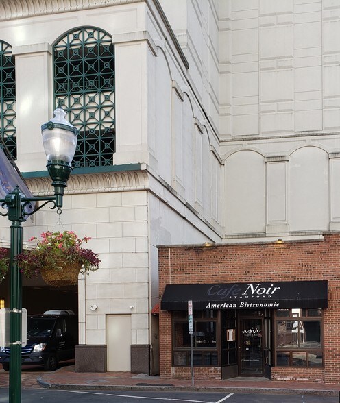 More Photos Of 225-227 Summer St, Stamford Restaurant For Lease