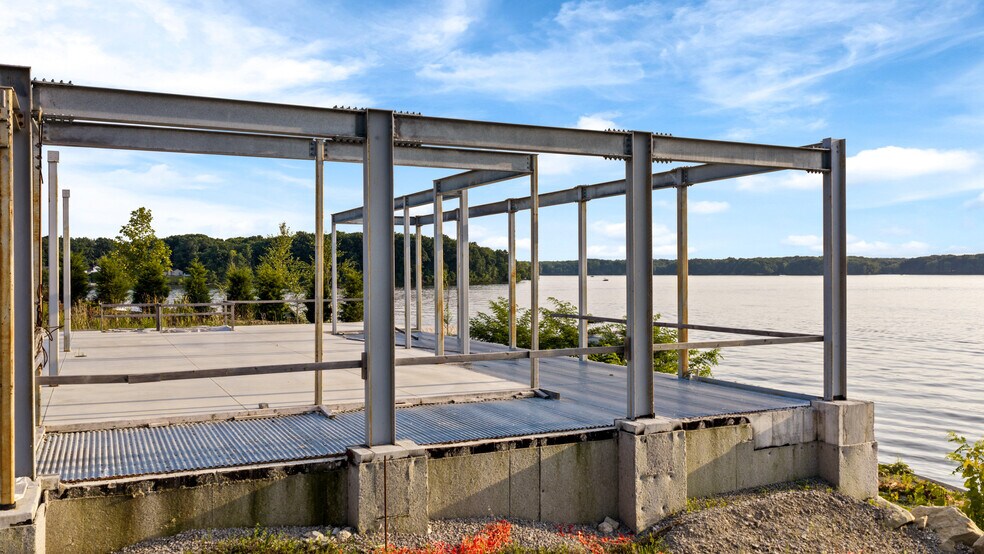 More Photos Of 17000 Mahoning ave, Lake Milton Restaurant For Sale