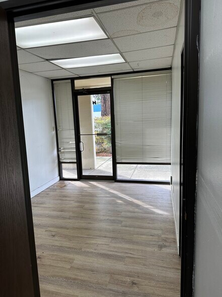 More Photos Of 7059 Commerce Cir, Pleasanton Warehouse For Lease