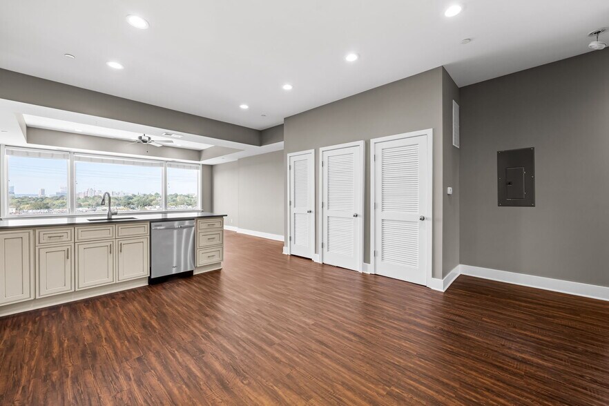 More Photos Of 320 S Highland Ave, Baltimore Apartments For Sale