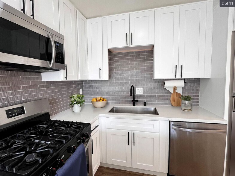 More Photos Of 10802 Palma Vista Ave, Garden Grove Apartments For Sale