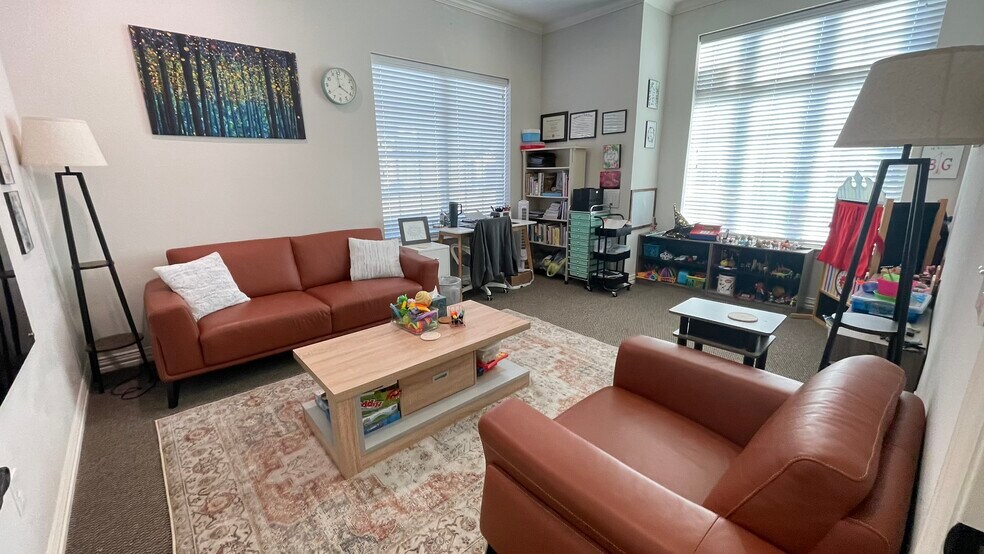 More Photos Of 8668 John Hickman Pky, Frisco Medical For Sale