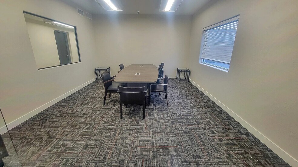 More Photos Of 1913 N Rosemont, Mesa Warehouse For Sale