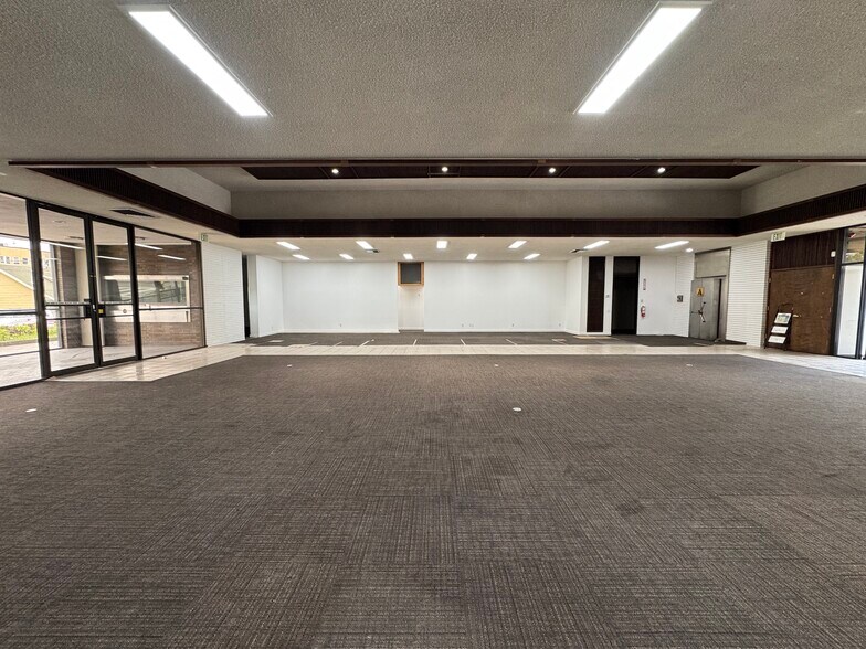More Photos Of 1414 Webster St, Alameda Bank For Sale