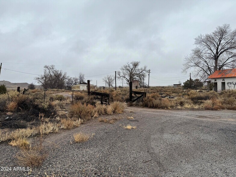 More Photos Of 33287 W I-40 Frontage rd, Chambers Land For Sale