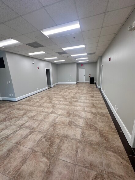 More Photos Of 1904 Savannah Hwy, Charleston Medical For Lease