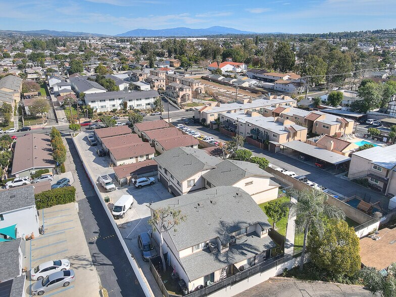 More Photos Of 275-299 Monte Vista St, La Habra Apartments For Sale