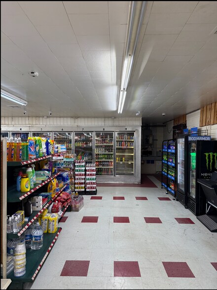 More Photos Of 5659 NC Highway 62 S, Yanceyville Service Station For Sale