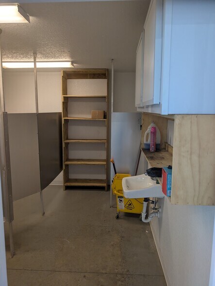 More Photos Of 9755 S. R. Florida 121 S, Macclenny Warehouse For Lease