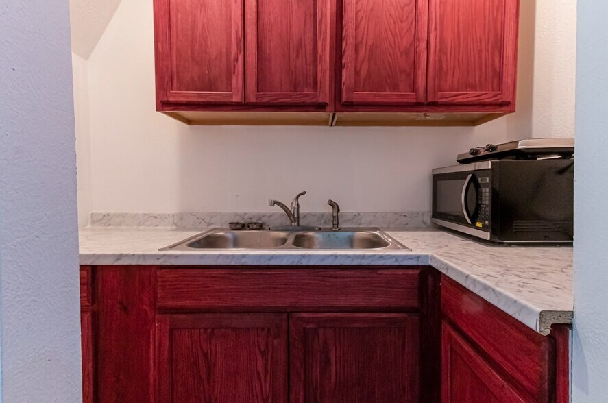 More Photos Of 229 Bishop, Livingston Apartments For Sale