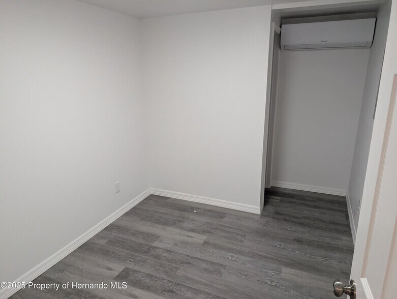 More Photos Of 1259 S Elmwood Dr, Inverness Apartments For Sale