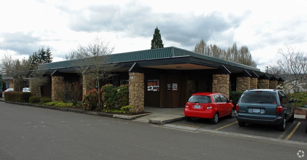 More Photos Of 2815 Willetta St SW, Albany Office For Lease