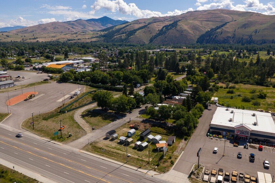 More Photos Of 10011 Gateway Dr, Lolo Land For Sale