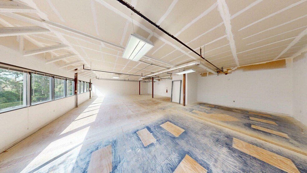 More Photos Of 140 N Westmonte Dr, Altamonte Springs Medical For Lease