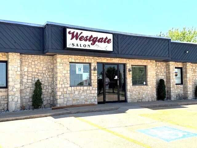 More Photos Of 9414 Westgate Rd, Oklahoma City Office For Sale