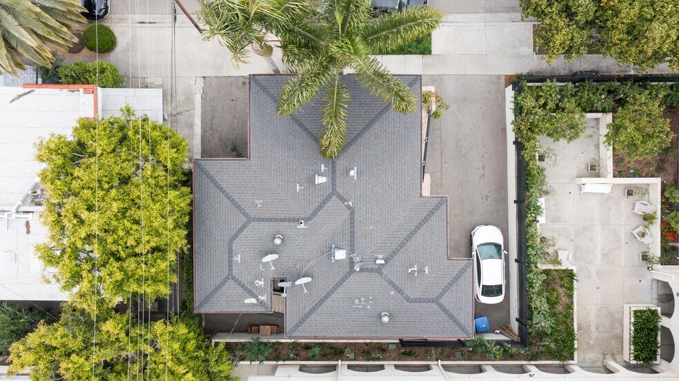 More Photos Of 7154 Lexington Ave, West Hollywood Apartments For Sale