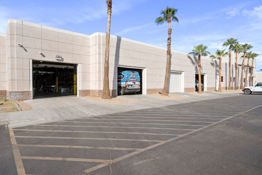 More Photos Of 4611 E Baseline Rd, Phoenix Light Distribution For Sale