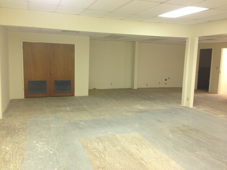 More Photos Of 1917 Colburn St, Honolulu Office For Sale