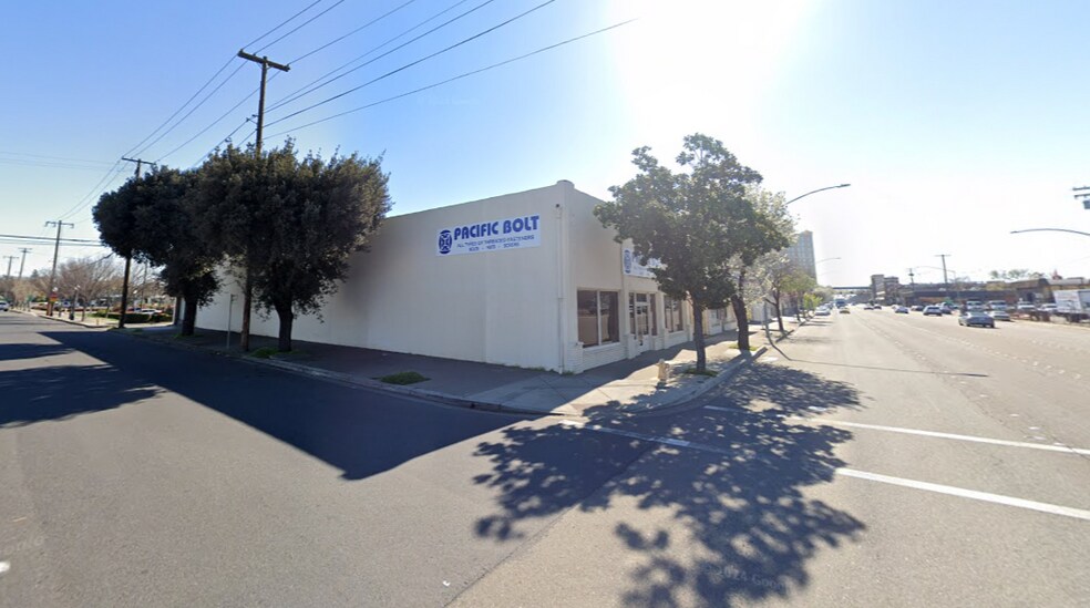 Primary Photo Of 1332 9th St, Modesto Warehouse For Sale