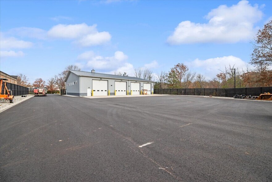 More Photos Of 104 Readington rd, Branchburg Manufacturing For Sale