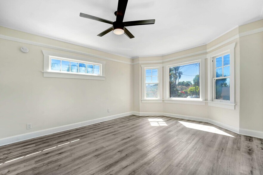 More Photos Of 4626 Wall St, Los Angeles Apartments For Sale