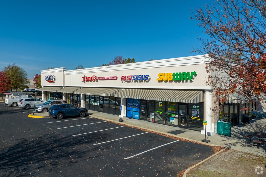 More Photos Of 1000 Carmia Way, Richmond Unknown For Lease