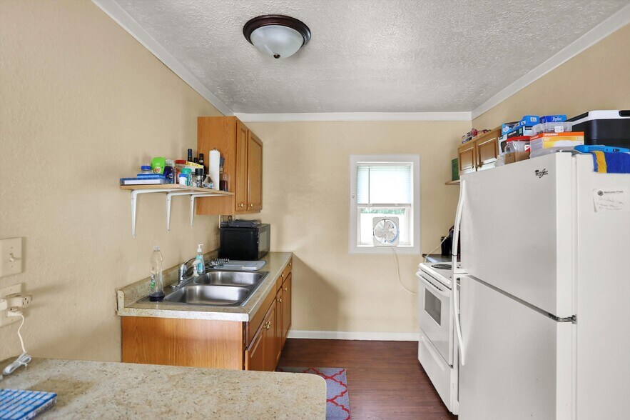 More Photos Of 2142 W Us Highway 40, Greenfield Apartments For Sale