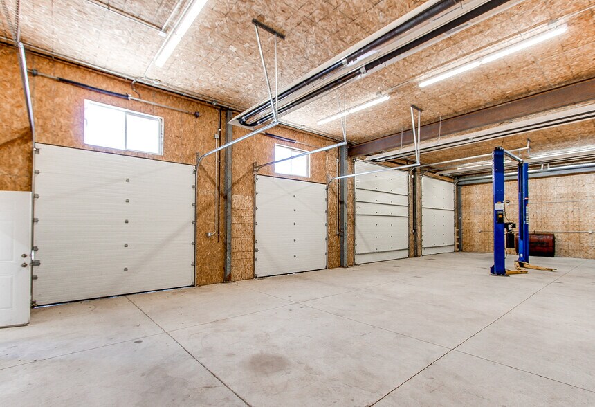 More Photos Of 655 7th Ave, Deer Trail Warehouse For Sale