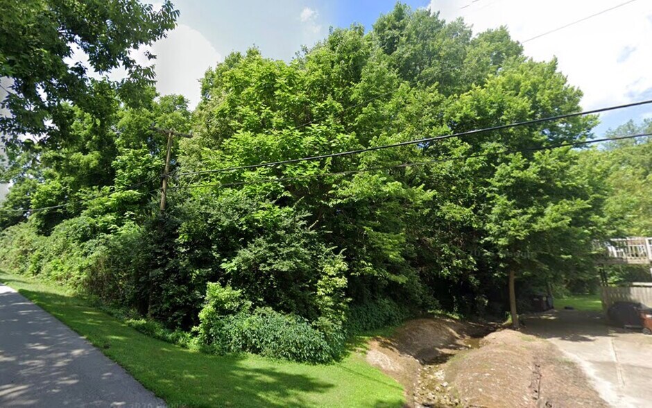 More Photos Of 7445 Mentz Rd, Franklin Land For Sale