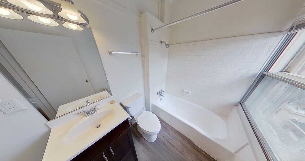 More Photos Of 1301 St Paul St, Baltimore Apartments For Sale