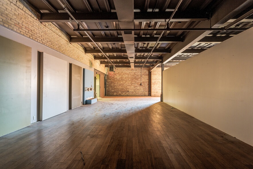 More Photos Of 1220 Mound Ave, Racine Self Storage For Sale