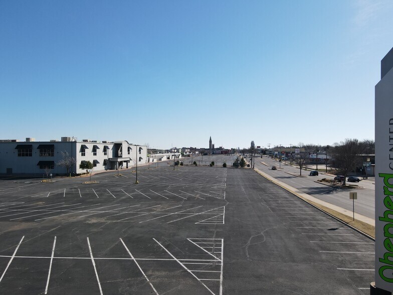 More Photos Of 2401 NW 23rd St, Oklahoma City Land For Lease