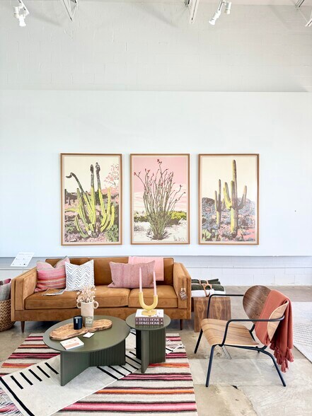 More Photos Of 2530-2532 Converse St, Dallas Light Manufacturing For Sale