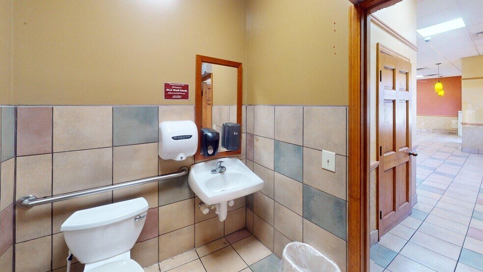 More Photos Of 381 IL-121, Bethany Restaurant For Sale