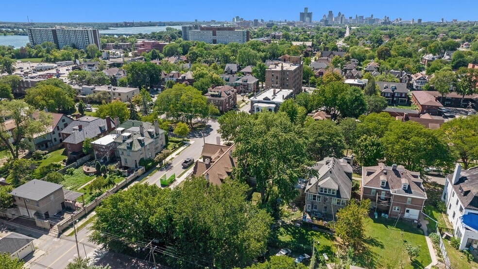 More Photos Of 1006 Parker St, Detroit Apartments For Sale