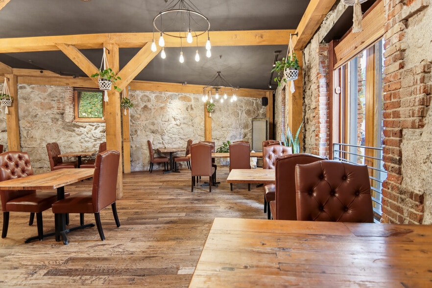 More Photos Of 107 Sacramento St, Nevada City Restaurant For Sale